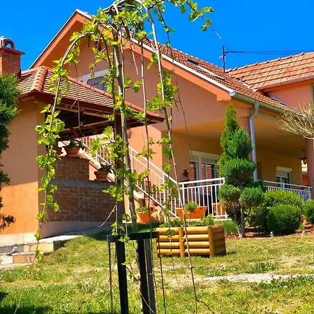 Etno Selo Milanovic - Nonac * Kursumlija