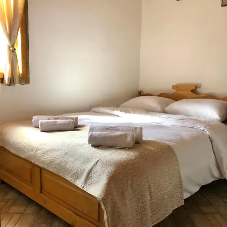 Etno Selo Milanovic - Nonac Chalet