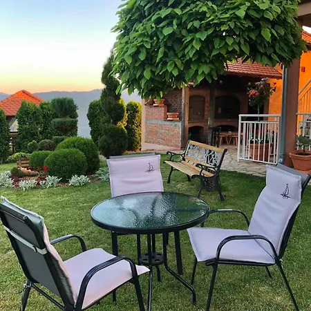 Etno Selo Milanovic - Nonac Chalet