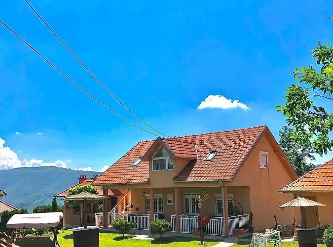 Etno Selo Milanovic - Nonac Kursumlija