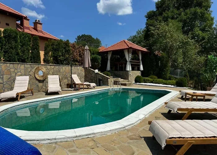 Etno Selo Milanovic - Nonac * Kursumlija