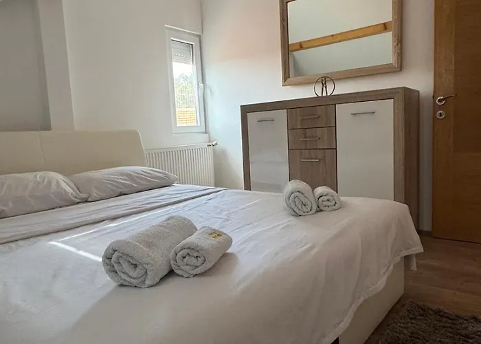 Chalet Etno Selo Milanovic - Nonac Kursumlija